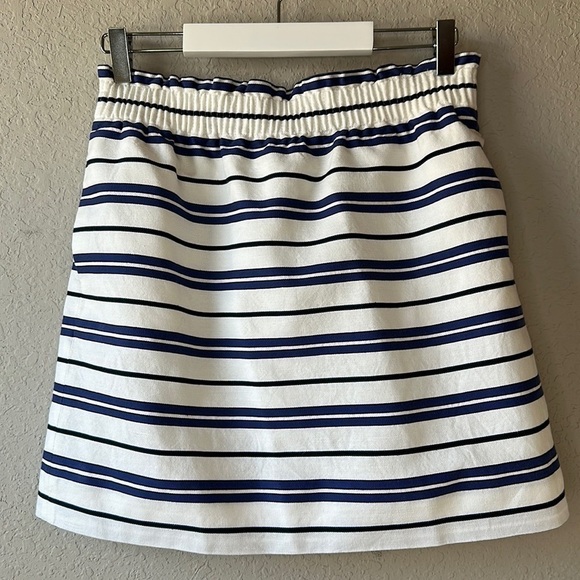 J. Crew Factory Dresses & Skirts - J. Crew Factory Navy and White Striped Sidewalk Skirt Size 6